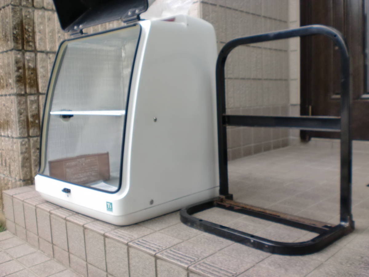 Tsプロダクツ製デリバリーボックス ティーズ製 カブリアボックス 