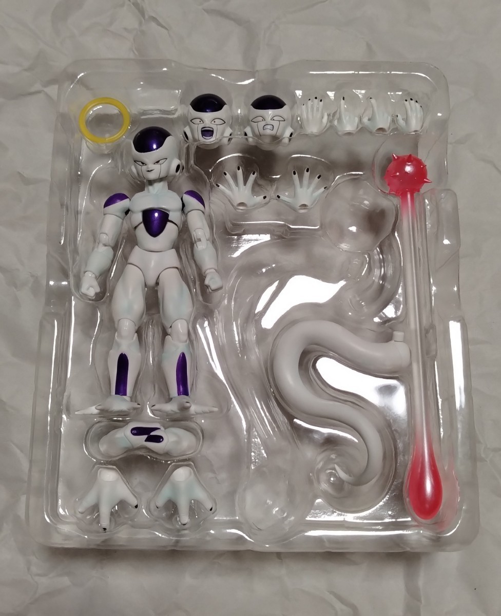 送料210円 S H フィギュアーツ フリーザ 最終形態 -復活- ドラゴンボール Figuarts バンダイ フリーザ S H figuarts ドラゴンボール 売買されたオークション情報 Yahoo オークション 旧ヤフオク の商品情報をアーカイブ公開 - オークファン aucfan com