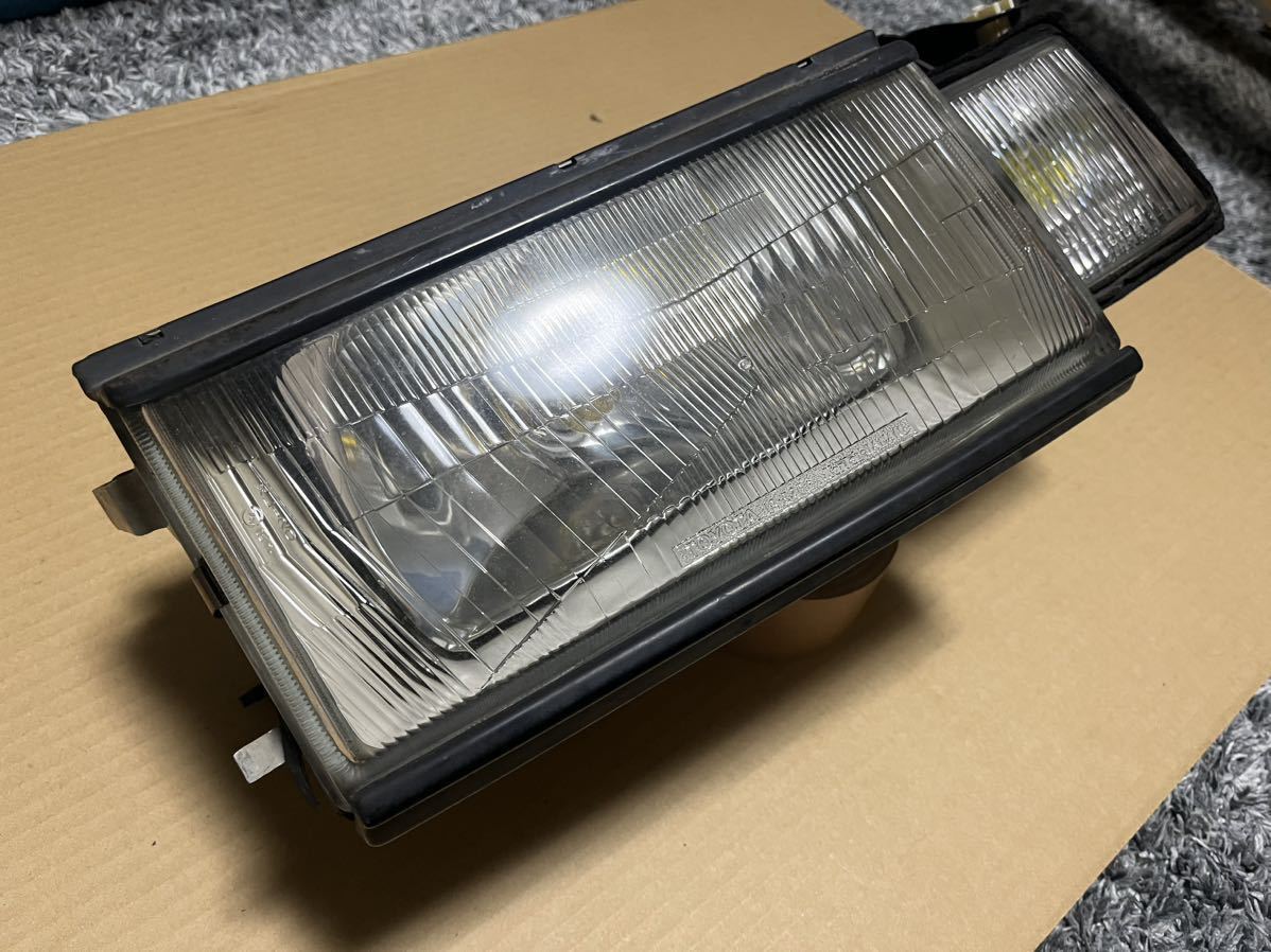 AE86 純正 後期 レビン フォグ ランプ