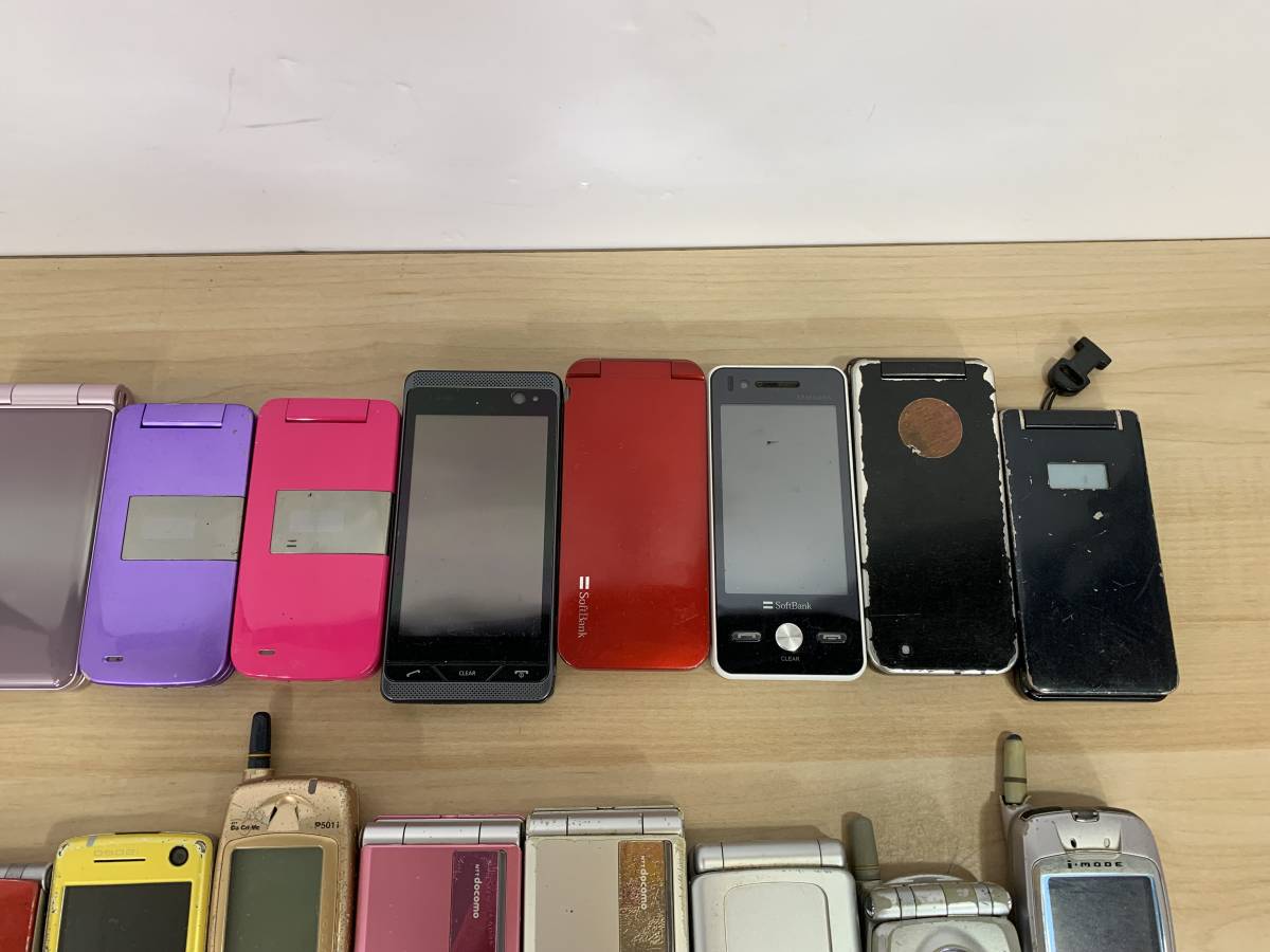 ジャンク携帯電話35台まとめ売り ガラケー/スマホ/スマートホン 動作