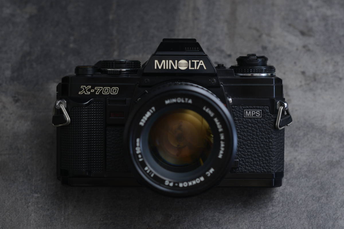 カメラ 格安 Minolta ミノルタ X-700 レンズ付き 一眼レフ フィルム カメラ