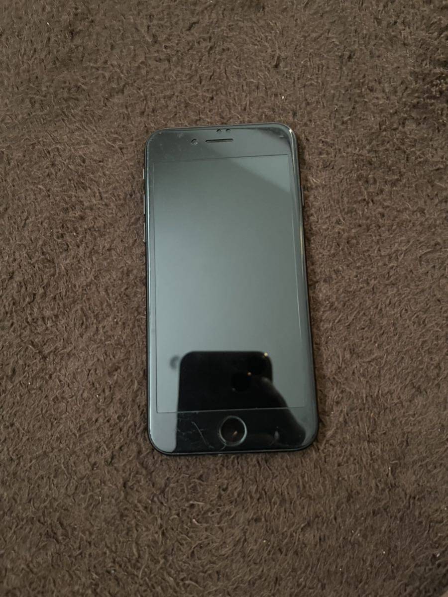 iPhone 64GB SE2 ブラック Apple SIMロック解除済 第2世代 SE 第二世代