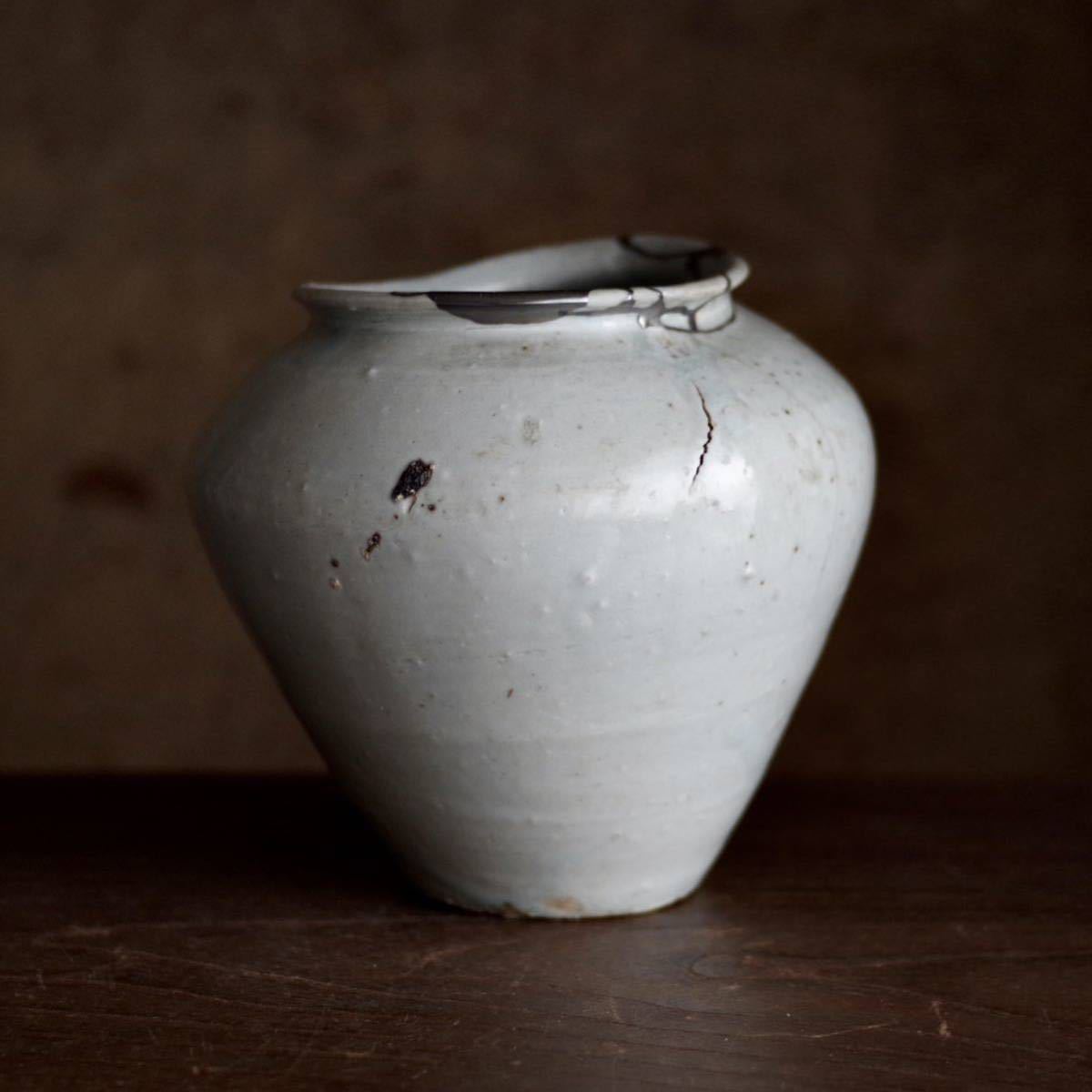 李朝 花瓶 花器 朝鮮美術李朝時代白磁 茶道具 古 【希少】肩の張り