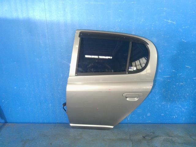 ヴィッツ TA-NCP10 左RドアASSY
