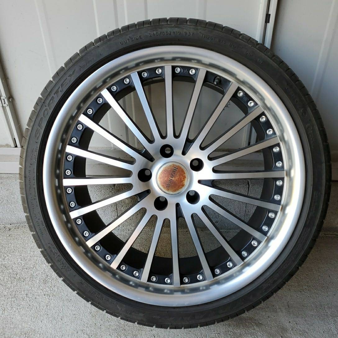 AvanZar ホイール　19インチ　F8.5J+38　　　245/35ZR19 　R9.5J+38 275/30ZR19 ハブ径73.1 キャンバーシャコタン　流用　引っ張りにも