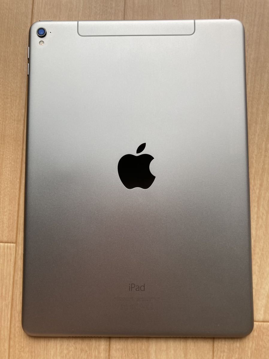 送料無料 ipad Pro 9.7 32GB simフリー A1674 バッテリー新品交換済 箱