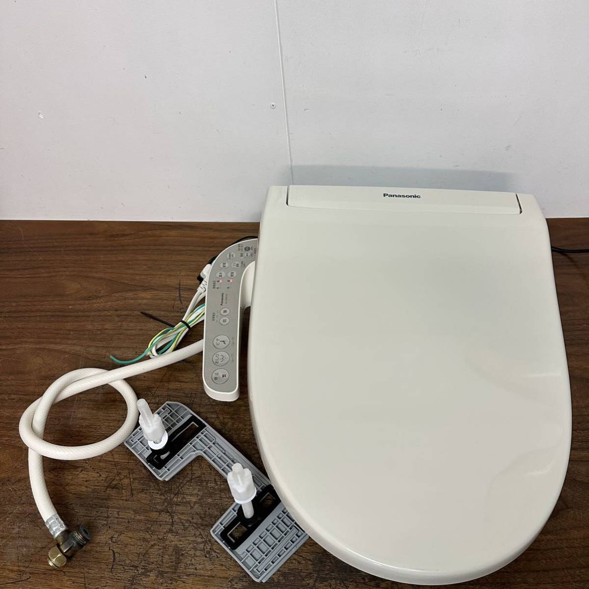 Y207★ Panasonic 温水洗浄便座 DL-EMX20-CP ビューティ・トワレ ウォシュレット