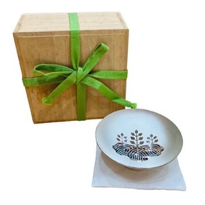 内閣総理大臣 銀杯のYahoo!オークション(旧ヤフオク!)の相場・価格を