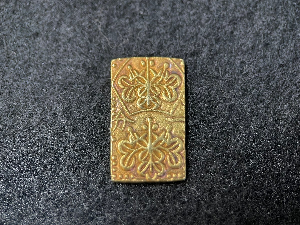 SM0507-1I ② コンビニ決済のみ 天保一分金 重量2.8g 古銭 貨幣 硬貨