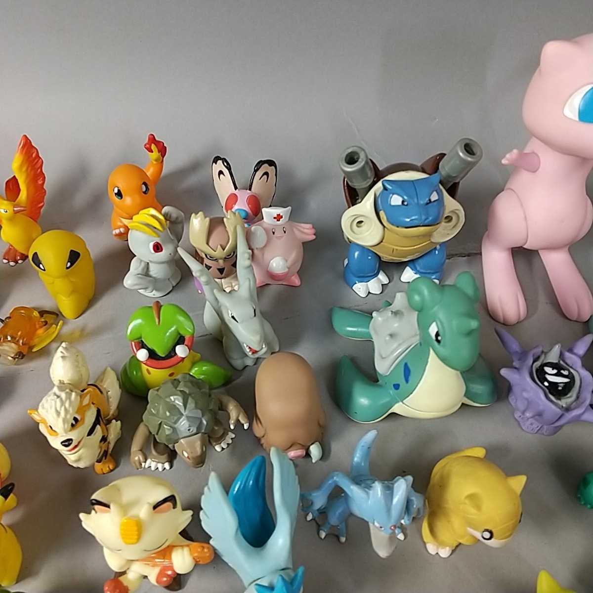 245◇同梱NG◇ ポケットモンスター ポケモン 指人形 フィギュア 180体