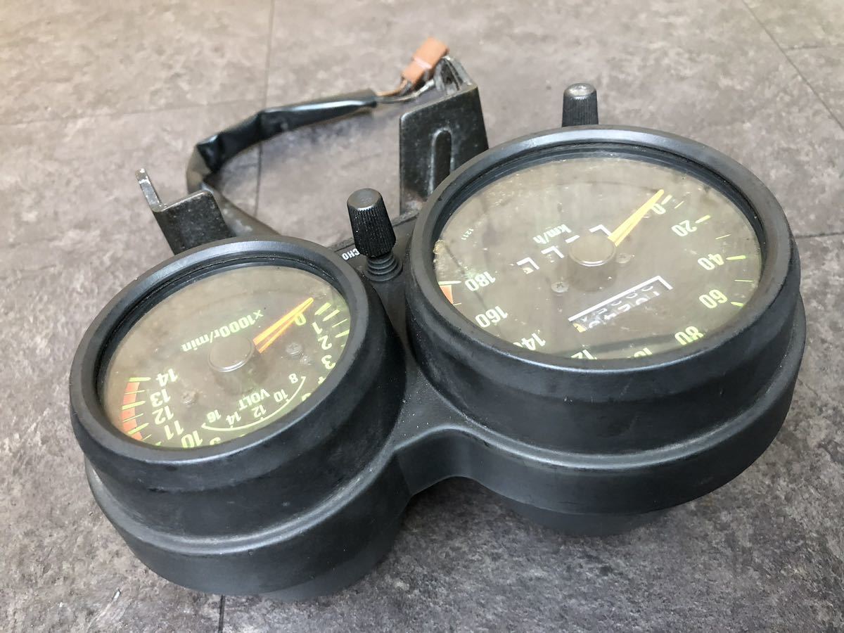 gpz400f メーター カワサキ GPZ400F 550F ゼファー400 純正メーター