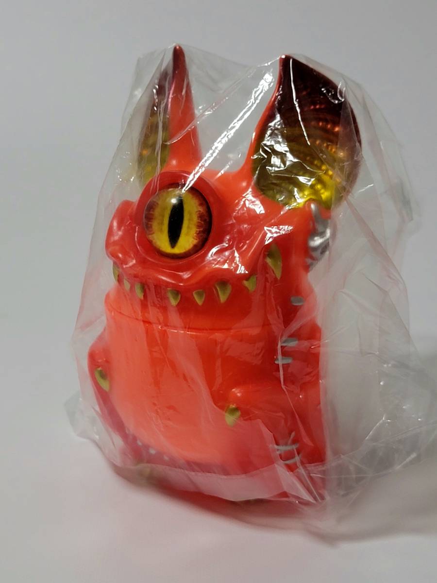 KAGEMARU DESIGNS EyebatBeast G.I.D Red Coler アイバットビースト 