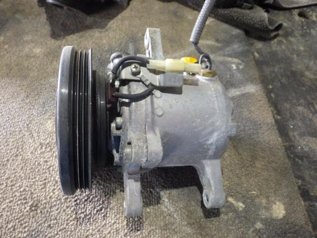 ハイゼット EBD-S331V A/Cコンプレッサー KF-VE X07