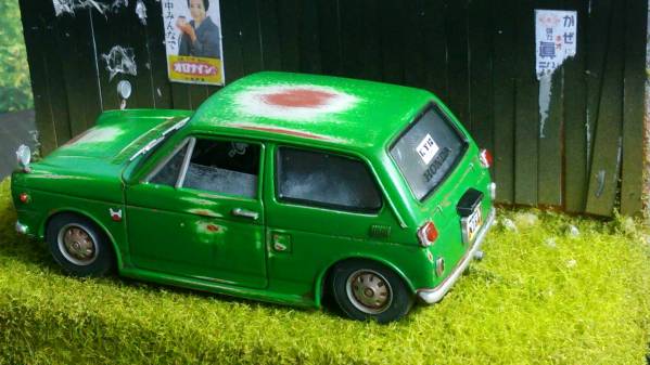 1/32 ホンダ N360 ジオラマ クリアケース入り完成品 送料600～