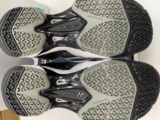 チーム パワークッション ヨネックス POWER CUSHION TEAM WIDE GC