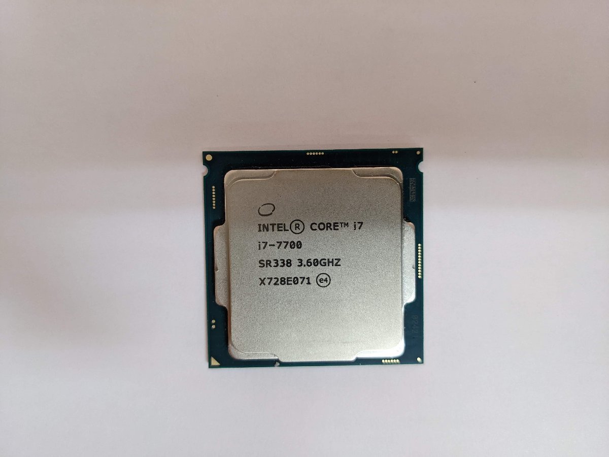 INTEL R Core i7 9700K 第9世代