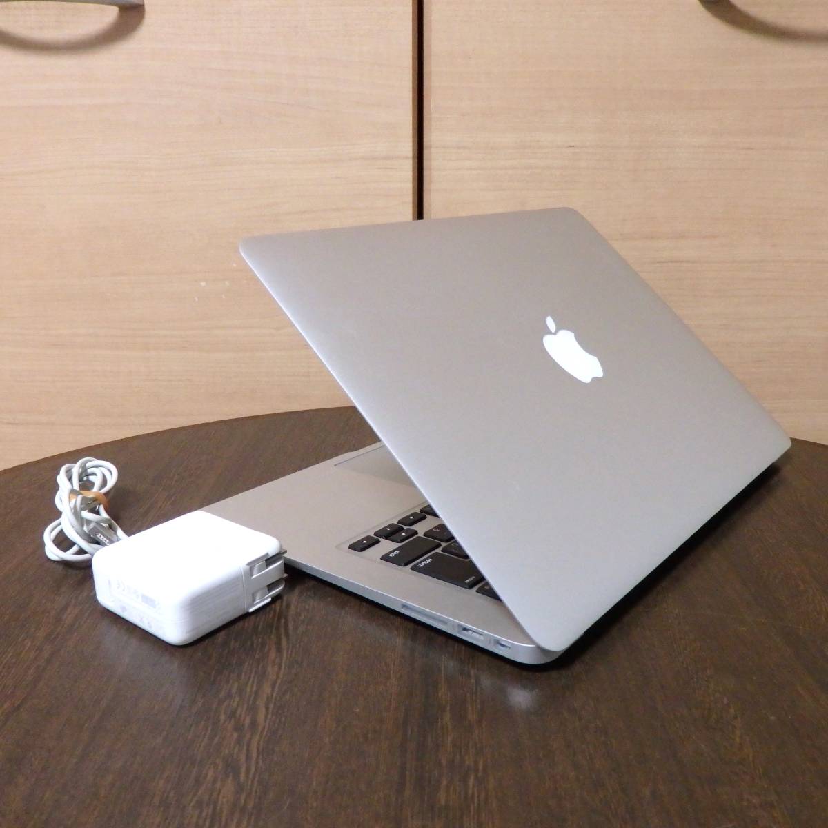 10062 MacBook Air 2019 メモリ 8GB SSD 128GB A1932 充放電回数347回 