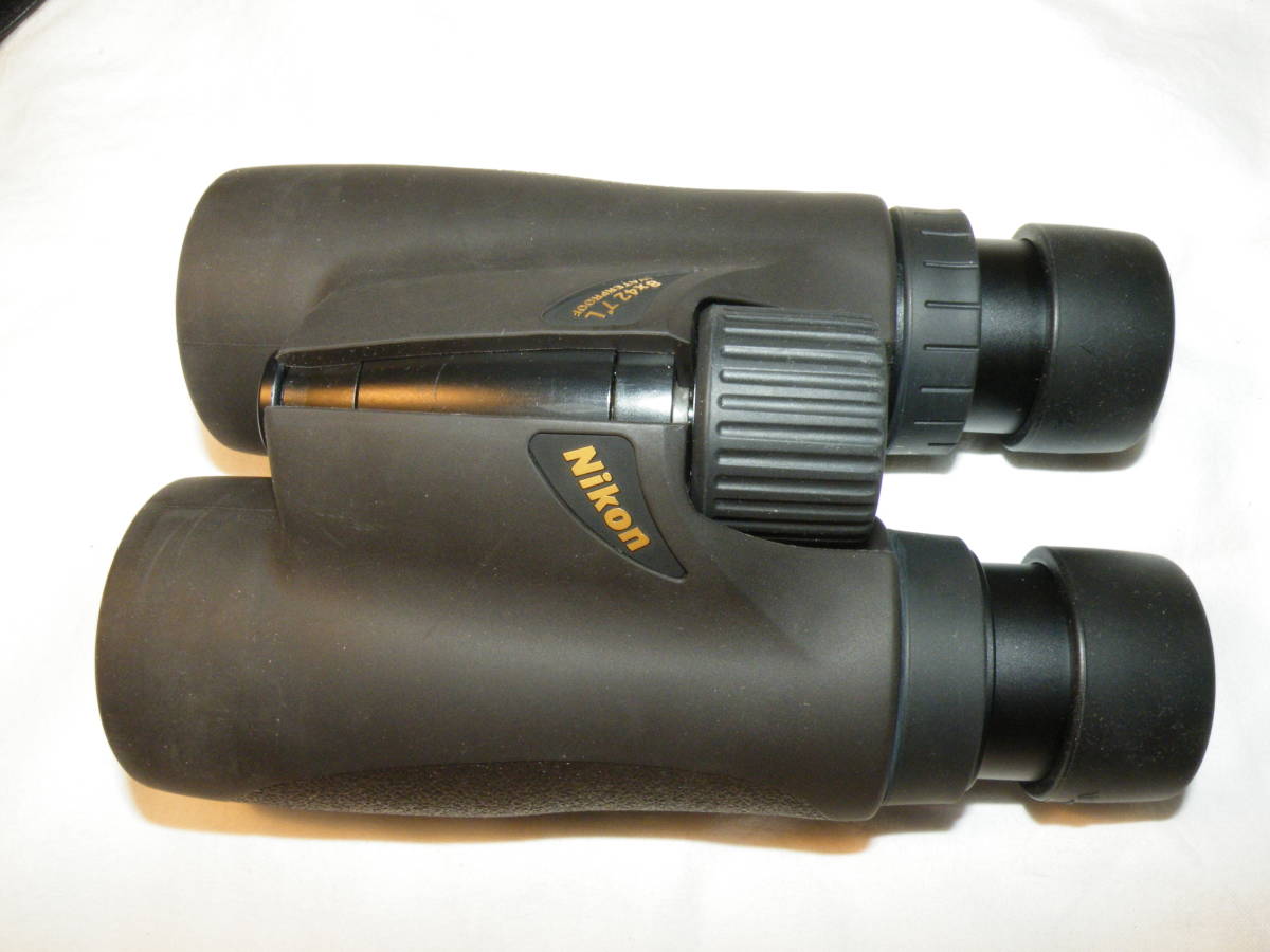 Nikon ニコン 双眼鏡 8×42 HG L DCF Made in JAPAN(ニコン)｜売買され 