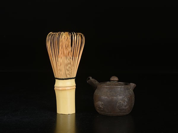 レトロ　萬古焼　小ぶり　急須 煎茶道具 96y 茶道具 萬古 鶏図 急須 小ぶり / 煎茶道具 萬古焼 急須 煎茶道具