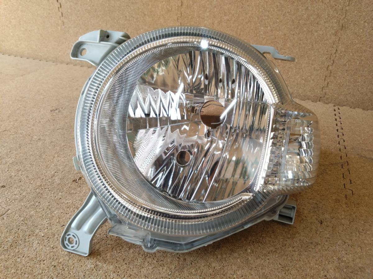 ダイハツ ダイハツ ミラココア L675S L685S 左ヘッドライト ハロゲン