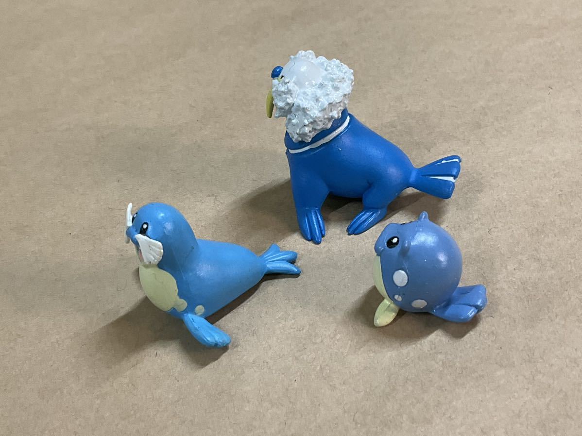 品 台座無 立体ポケモン図鑑 ポケモン タマザラシ トドグラー
