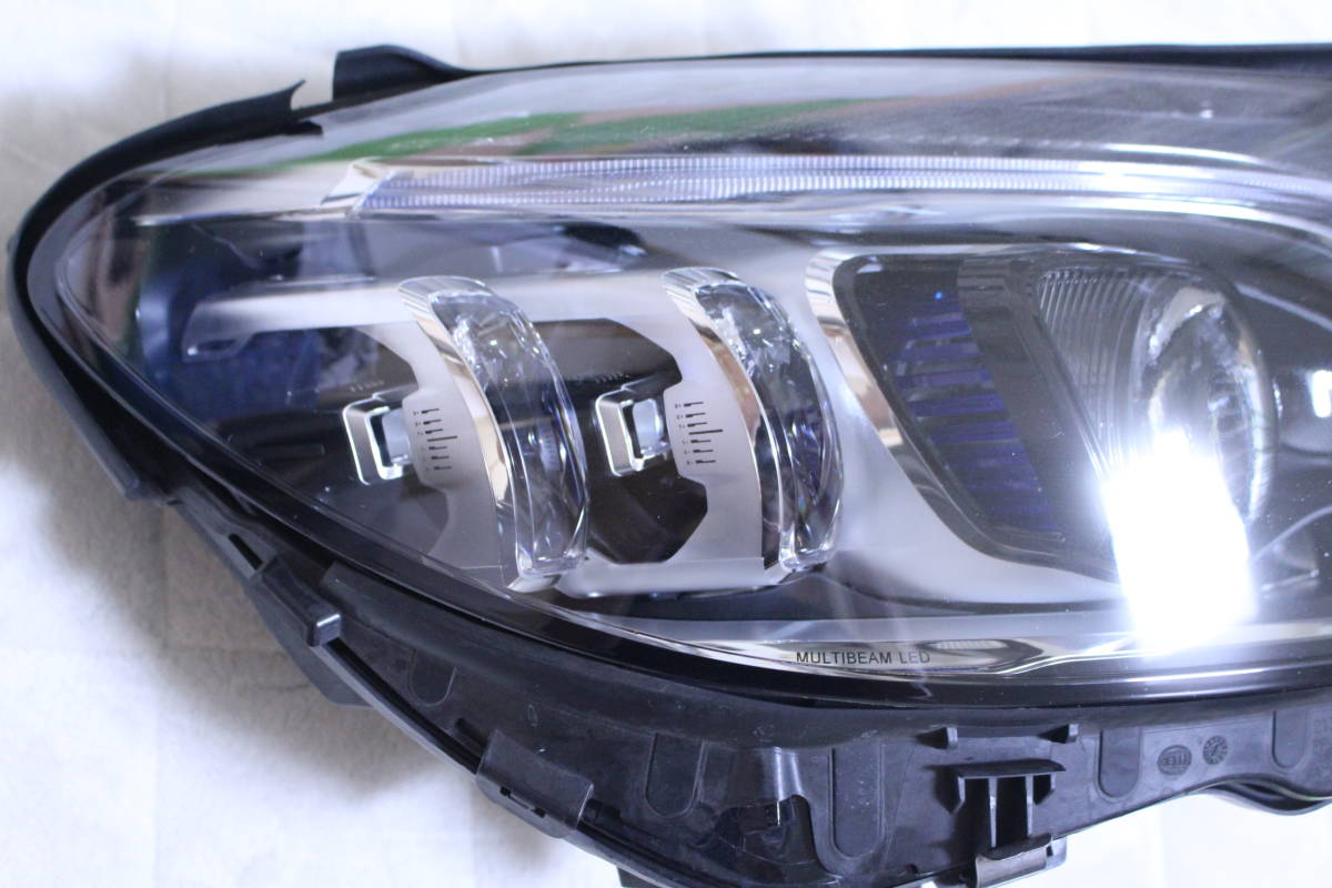 メルセデスベンツ Cクラス 後期 W205 S205 右ヘッドライト