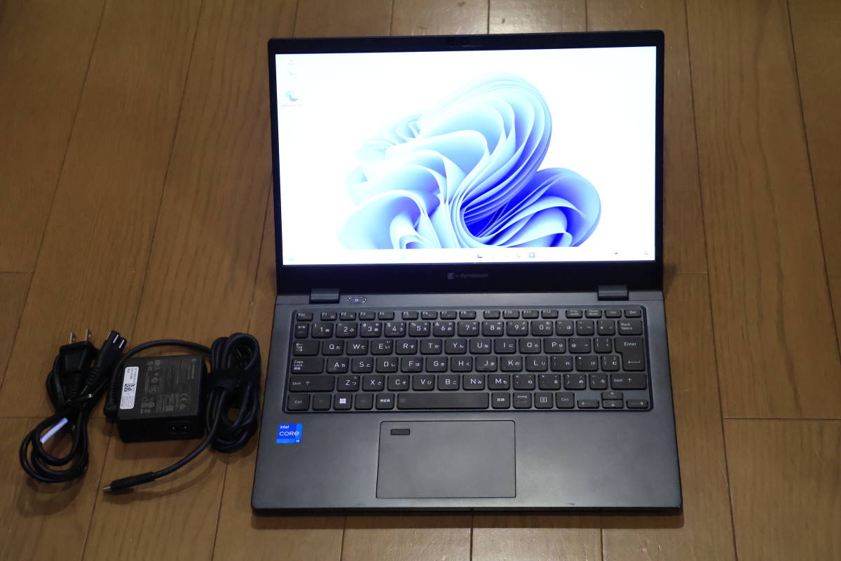 dynabook G83/HS /Core i5-1135G7 2.4GHz /8GB/SSD 256GB/Windows 11Pro 