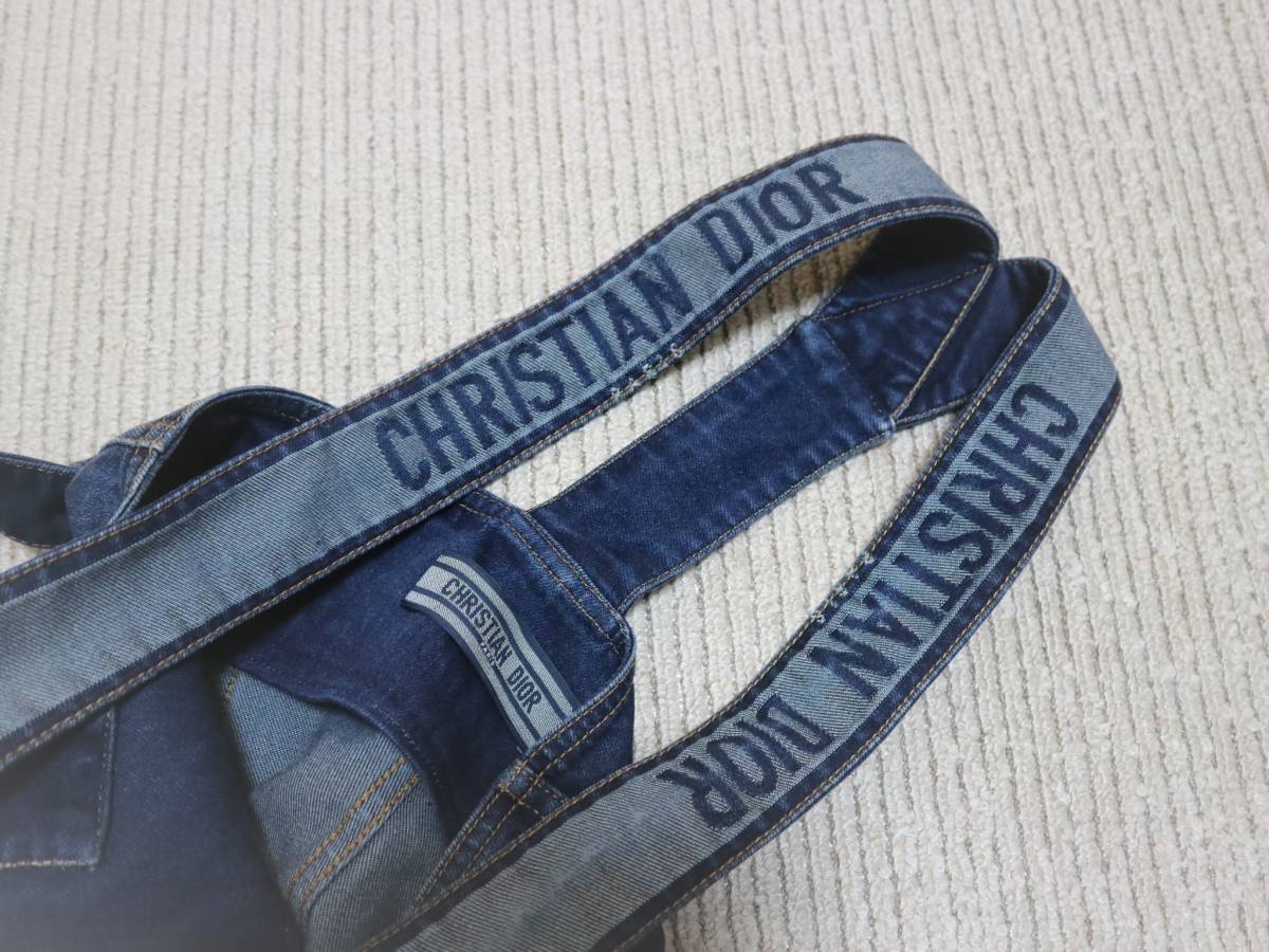 未使用に近い Christian Dior クリスチャン ディオール◇ロゴ入り  