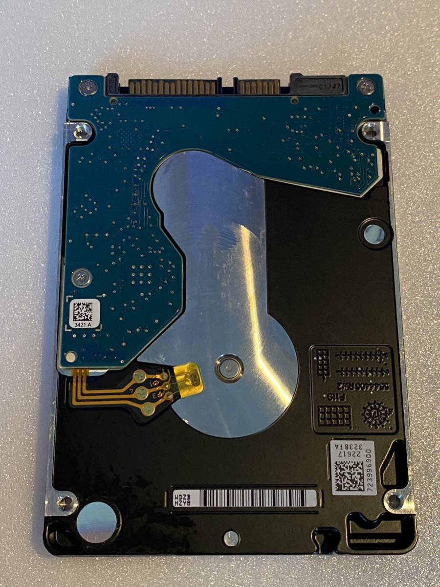 Seagate ST2000LX001 2TB SSHD 使用時間697時間 Seagate 2TB FireCuda