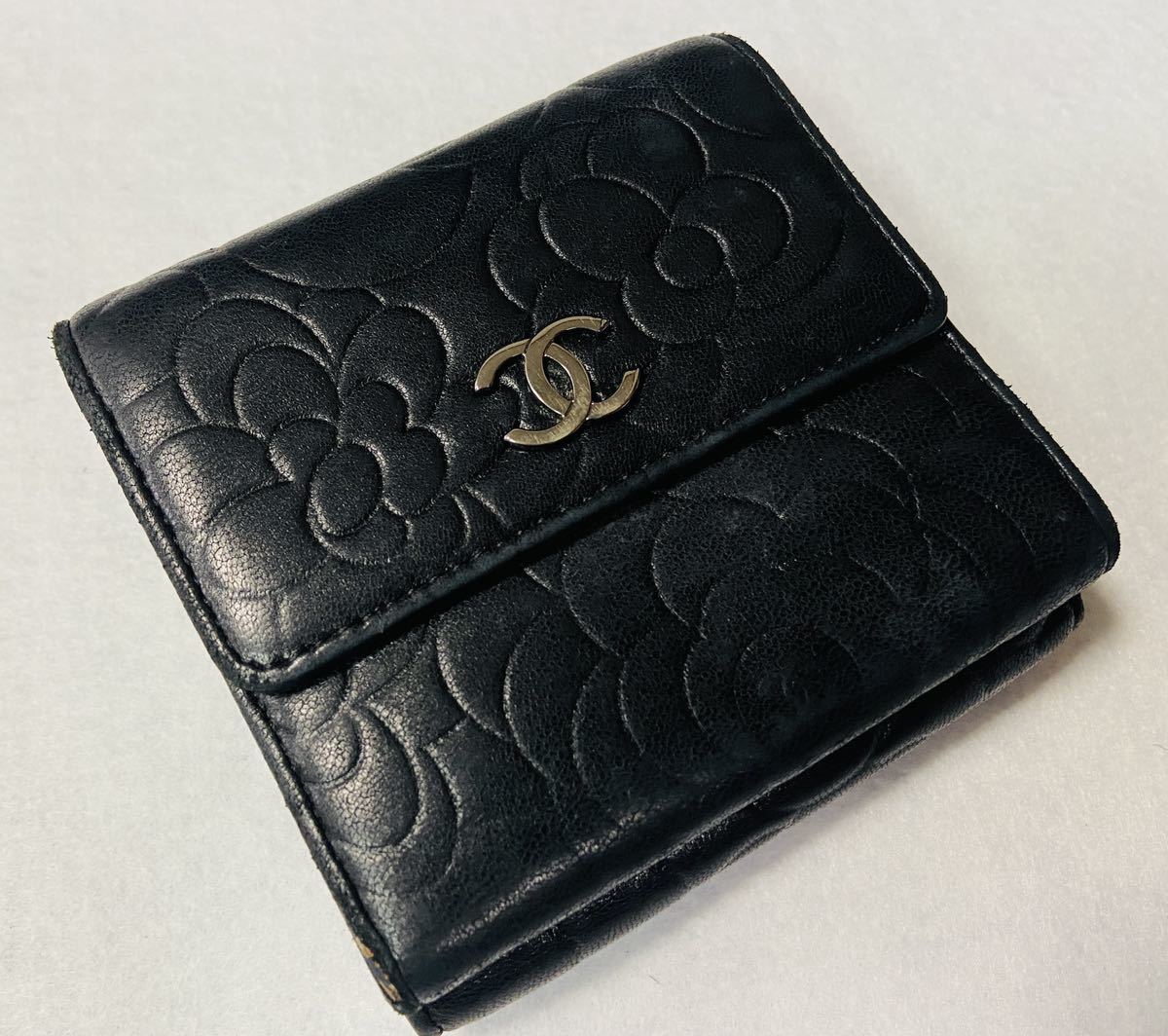 お得，高品質 &beta; CHANEL シャネル 革製 三つ折り財布 ブラック / 239817 / 718-6(女性用財布)｜売買されたオークション情報、yahooの商品情報をアーカイブ公開 - オークファン 服飾小物