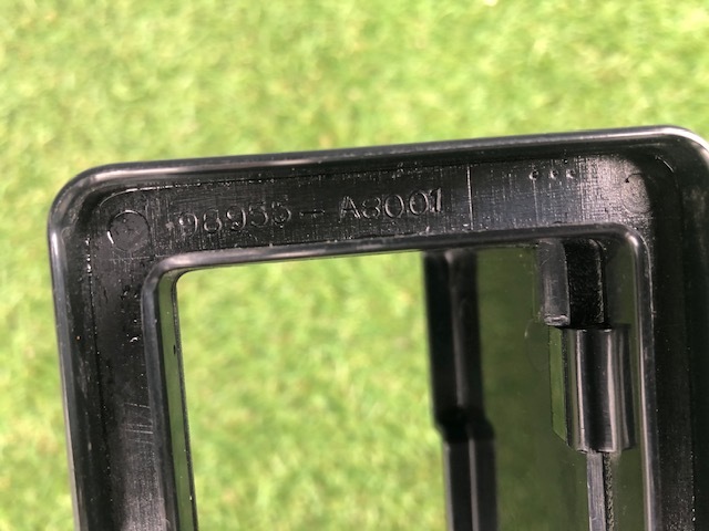 GC10 KGC10 KPGC10 ハコスカ スカイライン コンソール ボックス 蓋  