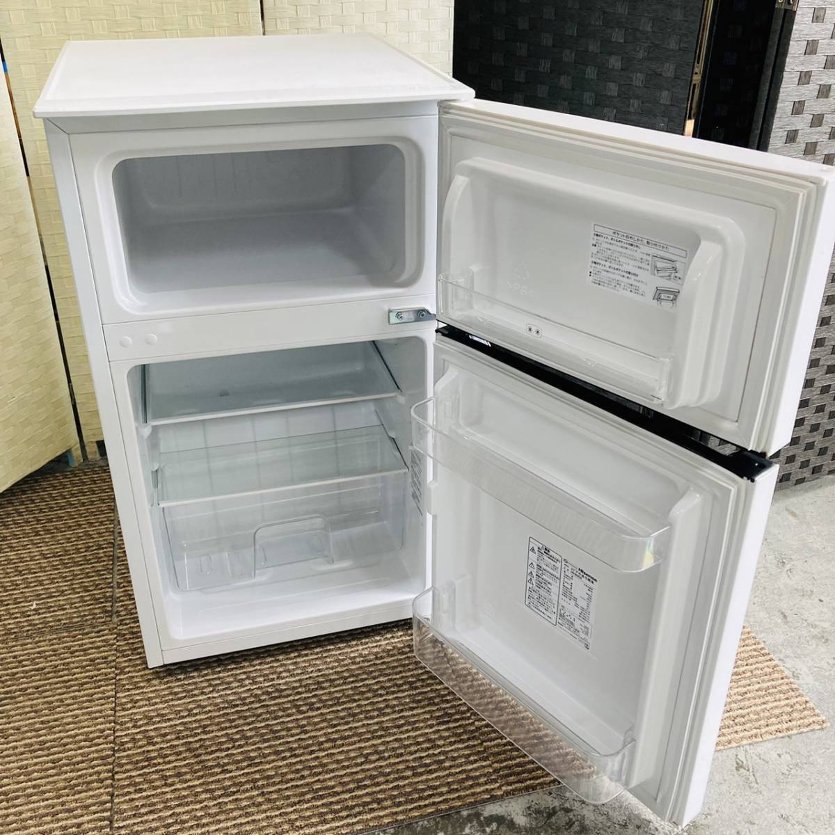 配送無料】2017年製 ハイセンス 93L 冷蔵室 HR-B95A