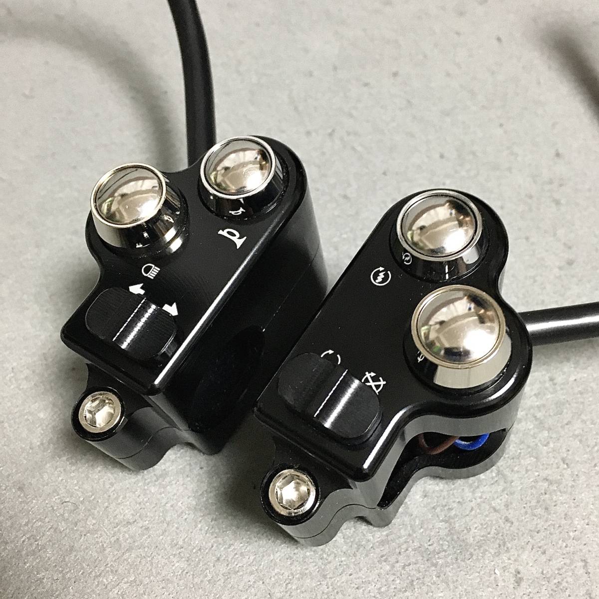 25mm 1インチ 黒 × クローム ハンドル バー 送料無料・国内在庫