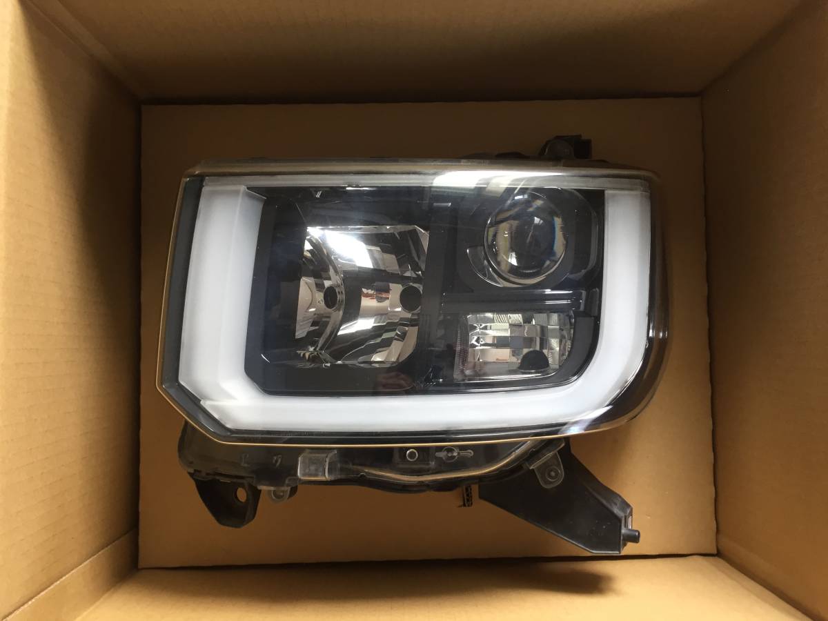 平成２７年型ピクシスメガ取り外し　ウェイク/ LA700S/LA700S/LA700A/LA710A 純正 左 ヘッドライト/ランプ LED レベライザー 81170-B2690