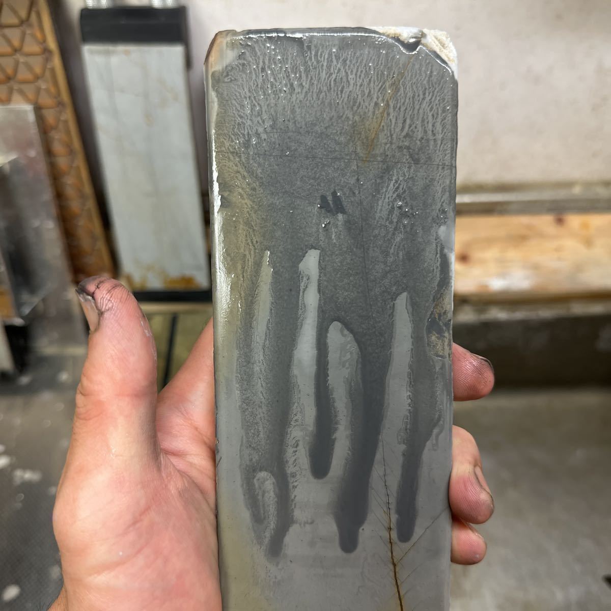 内曇砥石 コッパ 蓮華 鯰 刀剣研磨 刃艶 天然砥石（極上物❗️ 内曇  