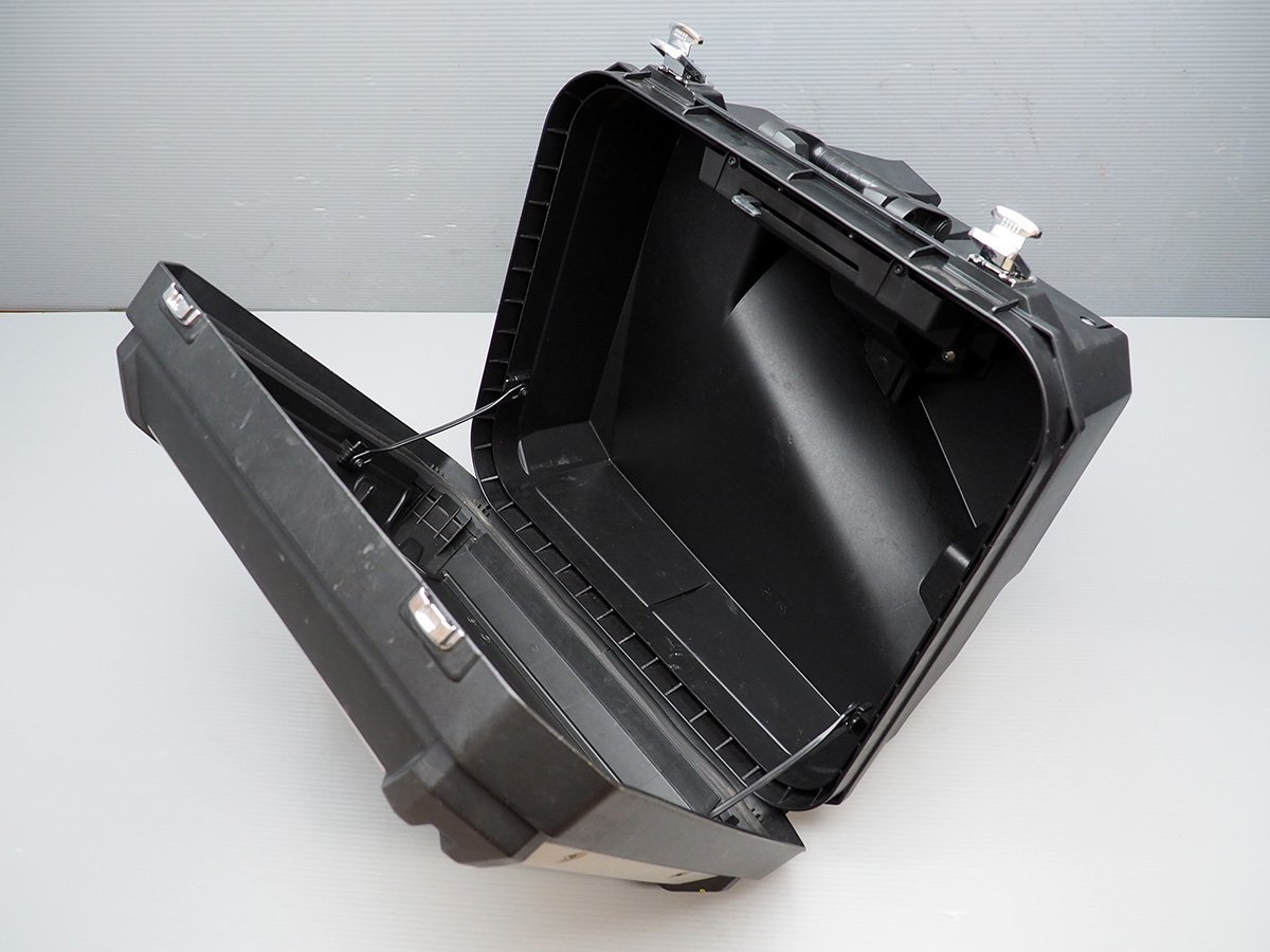 ☆【訳アリ】CRF1000L SD04 アフリカツイン 純正 左右セット パニア 