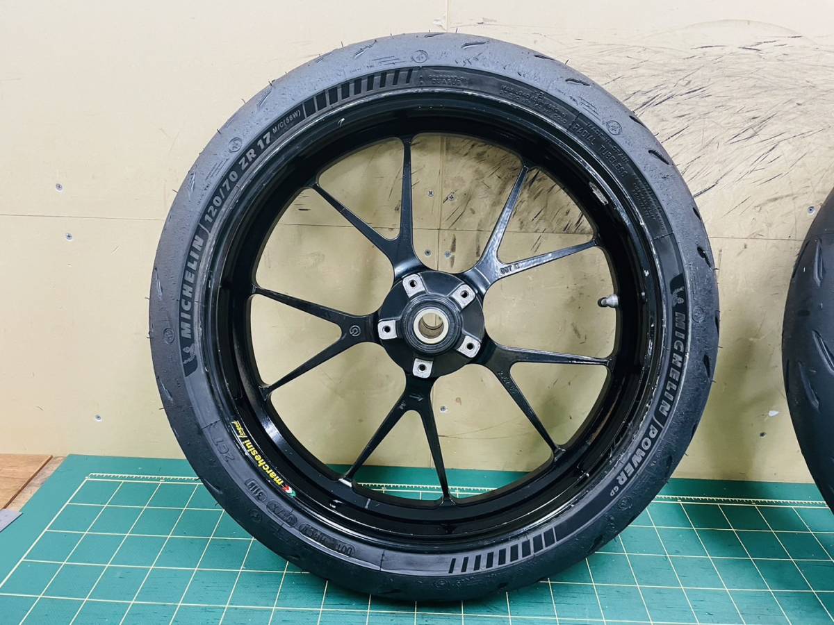 ドゥカティ DUCATI 749R 0 DUCATI購入ガイド バージンドゥカティ 2026 