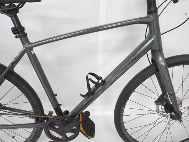 TREK FX4 Disc クロスバイク Lサイズ トレック Bontrager DuoTrap/RIDE