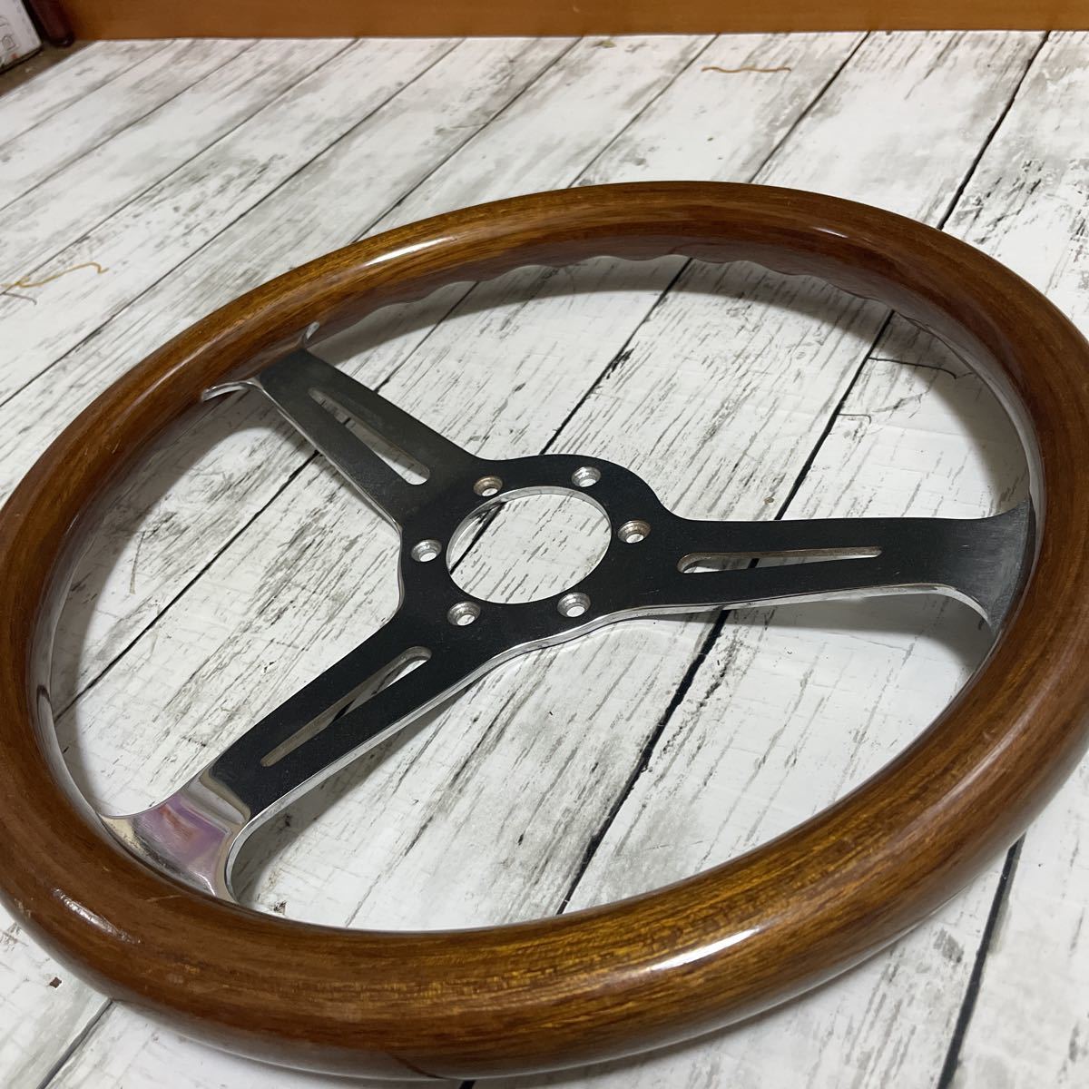 旧車にcomusa italy ウッドステアリング 直径33cm一応ジャンクにて