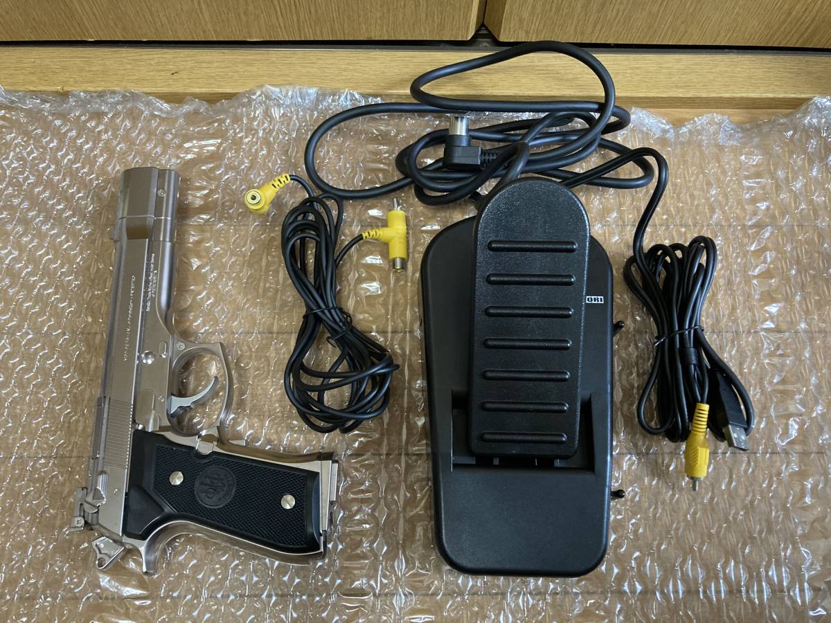 PS2 HORI PS2ソフト専用銃型コントローラー BERETTA M92FS TARGET INOX 