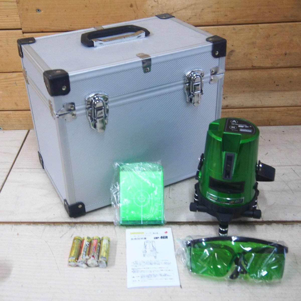 ☆【2F0726-11@】 DENSAN デンサン レーザー墨出し器 LBP-4GR ⑦ 動作
