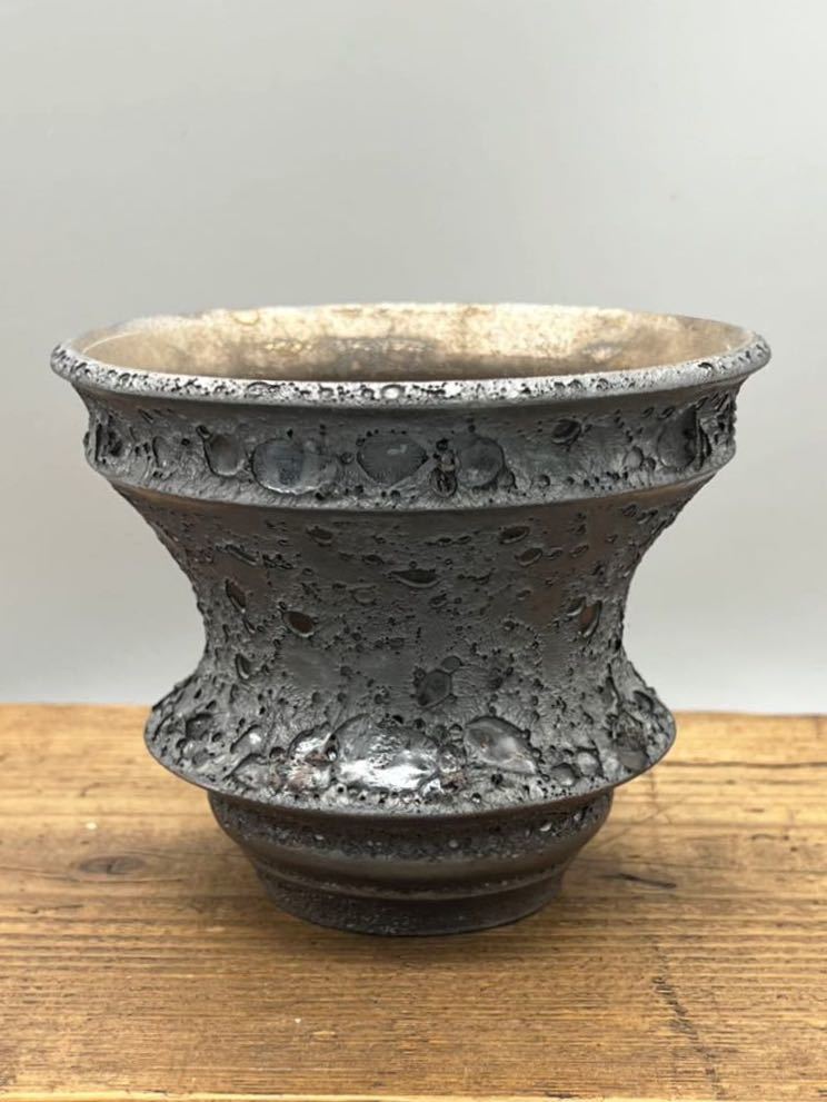 カタチ製作所Mederupot ドリッパー S クレーターブラック カタチ製作所