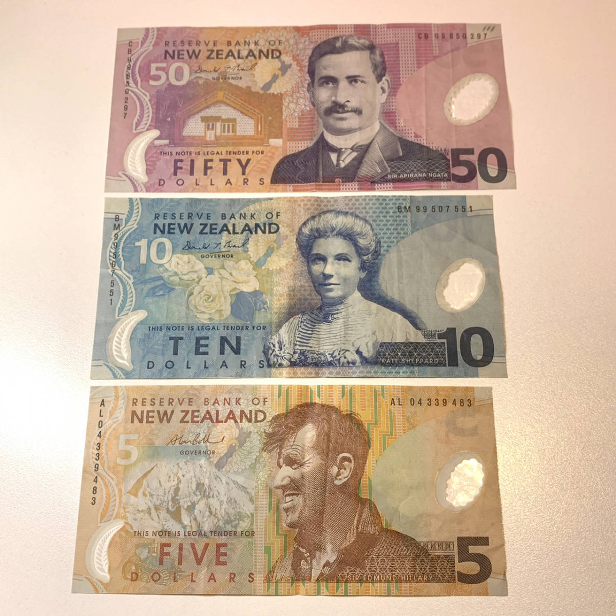 ニュージーランド ドル 紙幣 50ドル 10ドル 5ドル 合計65ドル 外国 海外 紙幣 旅行