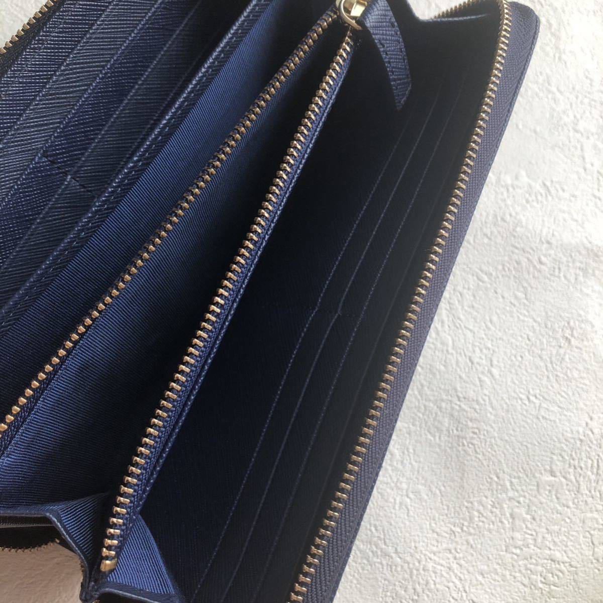 Agnes b. アニエスベー ラウンドファスナーロングウォレット 長財布 