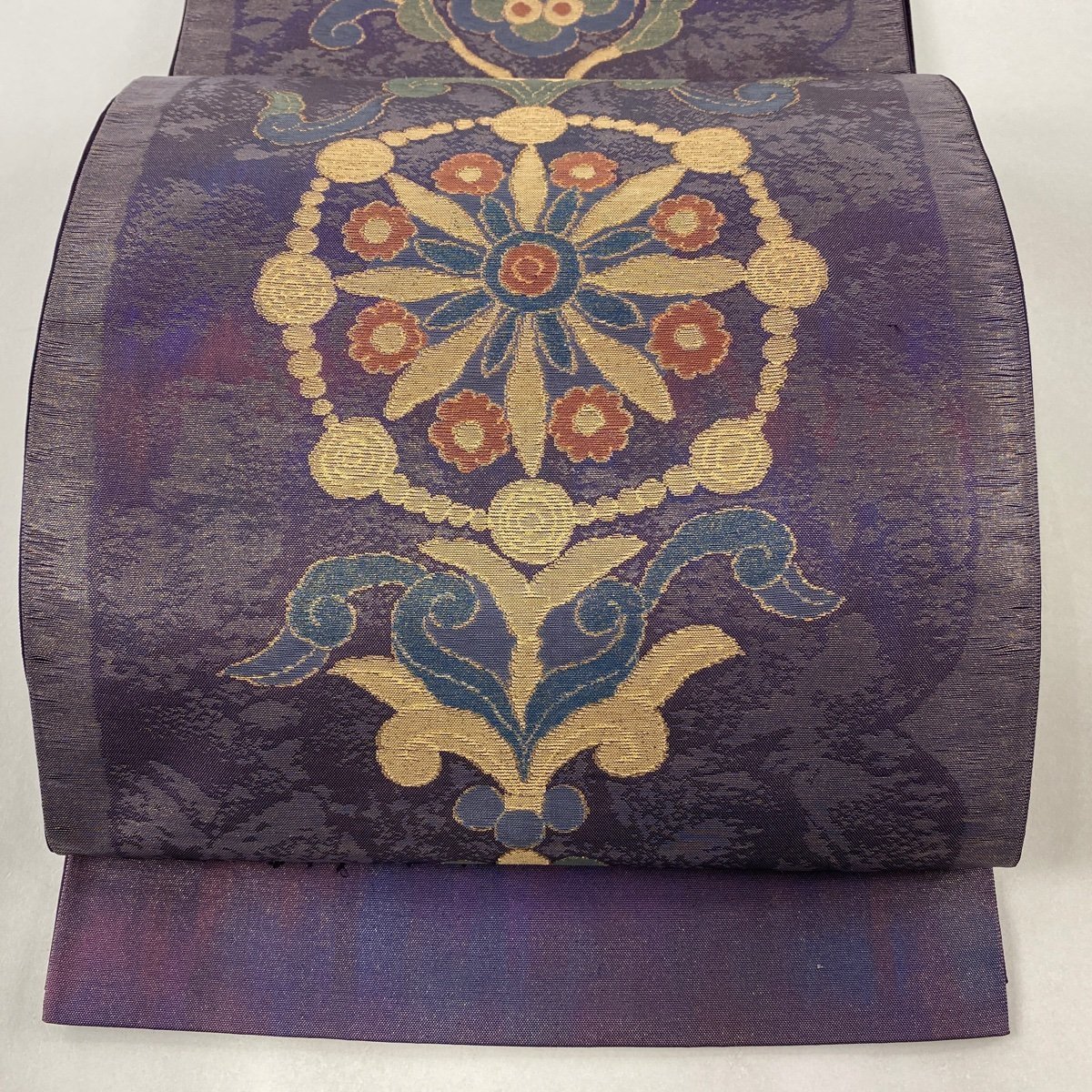 袋帯 名品 金糸 正絹 美品 落款あり 箔 渡文 中古 六通 草花 証紙