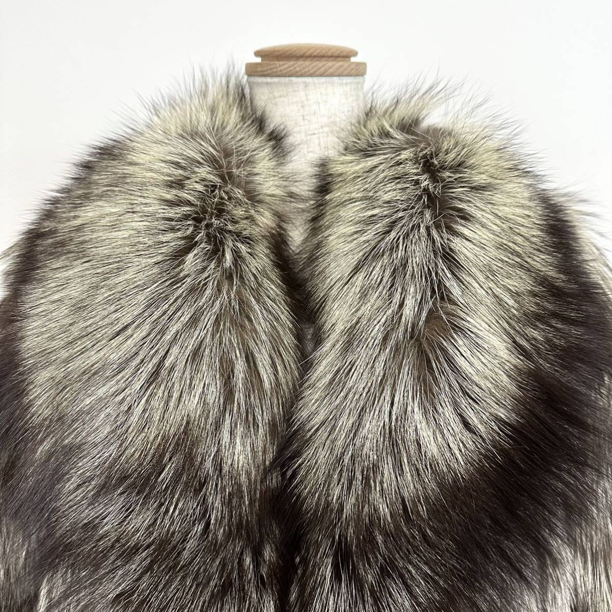 貂商】 h699 SAGAFOX ROYALシルバーフォックス ハーフコート 