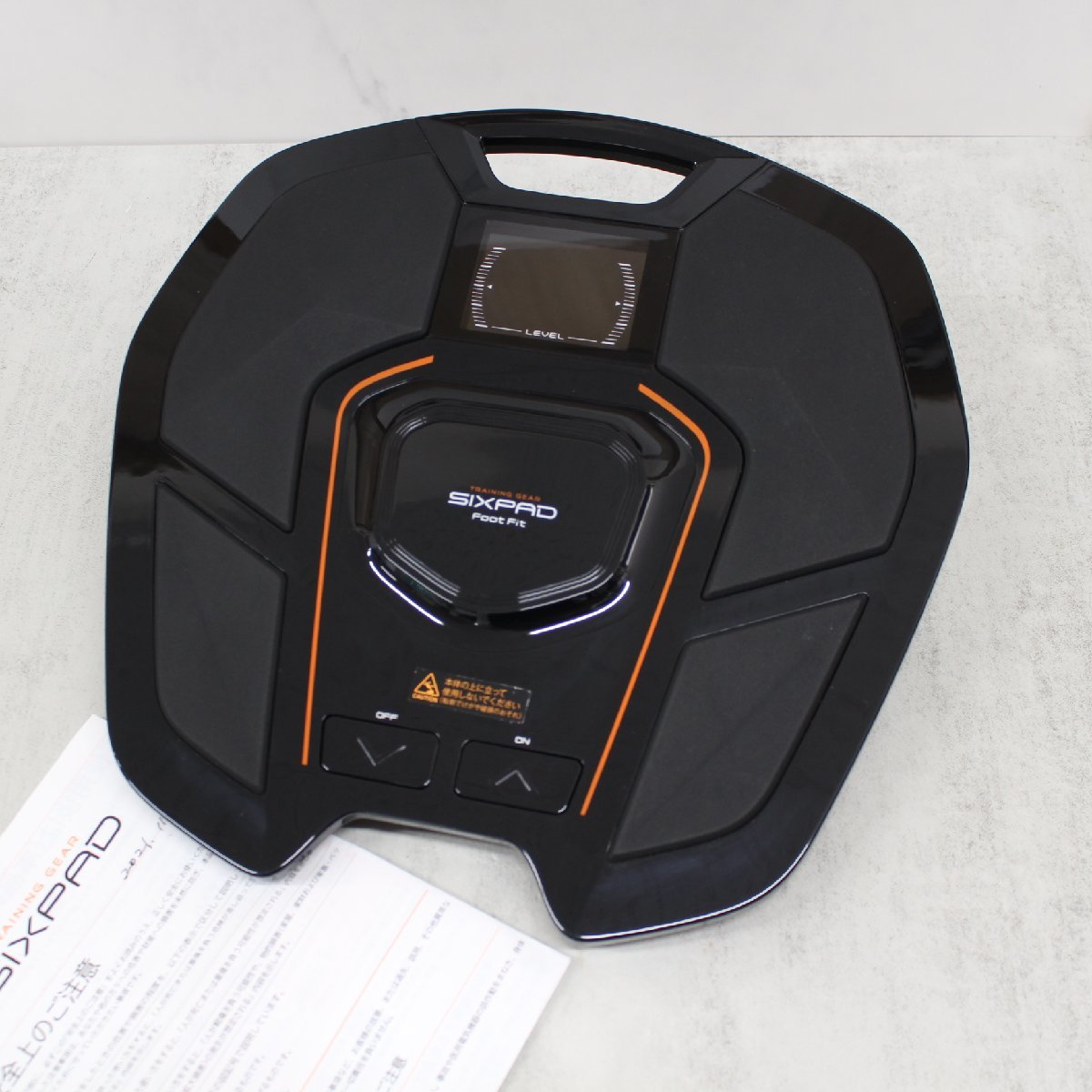 SIXPAD シックスパッド Foot SIXPAD』から メイク道具・化粧小物 |MTG