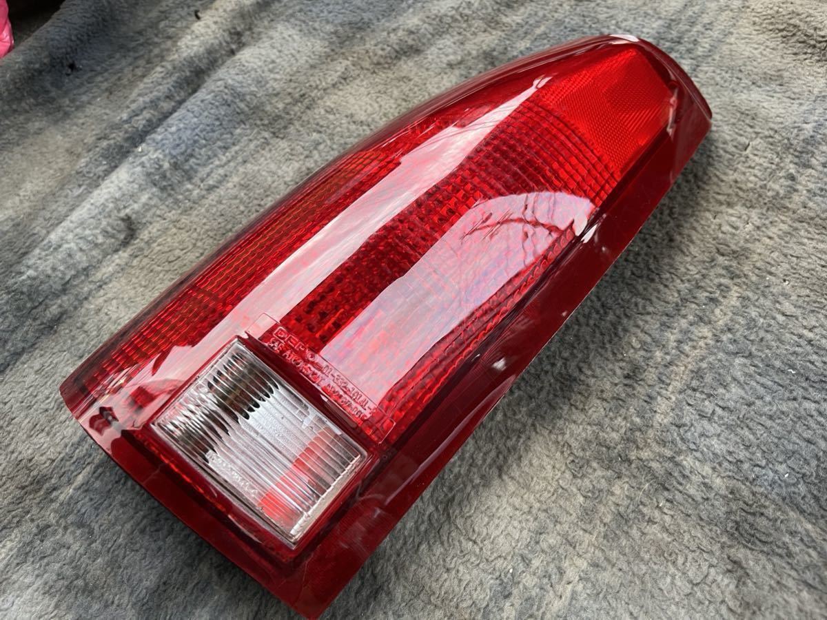 シボレー タホ サバーバン c1500 ピックアップ テールランプの通販 