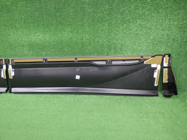 44111 モデリスタ 新型 ノア/ヴォクシー 90系 右サイドスカート 218