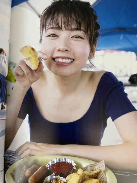 小芝風花 直筆サイン 写真集 限定本(あ行)｜売買されたオークション